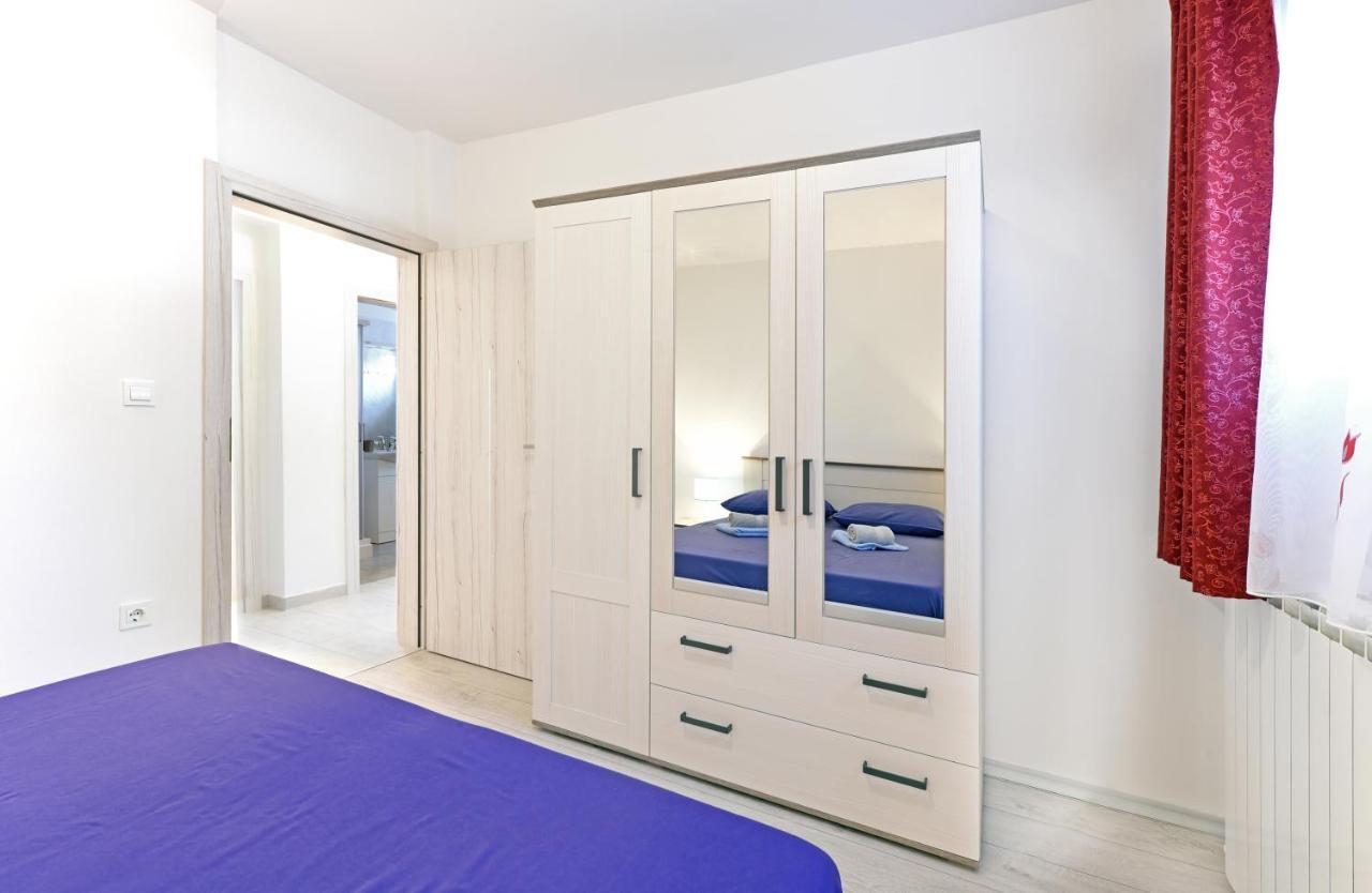 Apartments Mirasol Umag Exterior photo