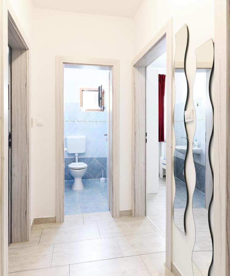 Apartments Mirasol Umag Exterior photo