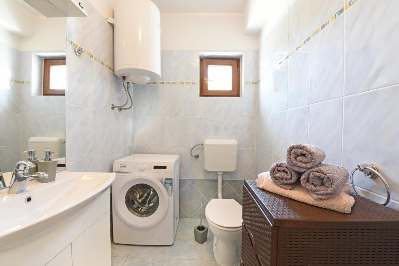 Apartments Mirasol Umag Exterior photo