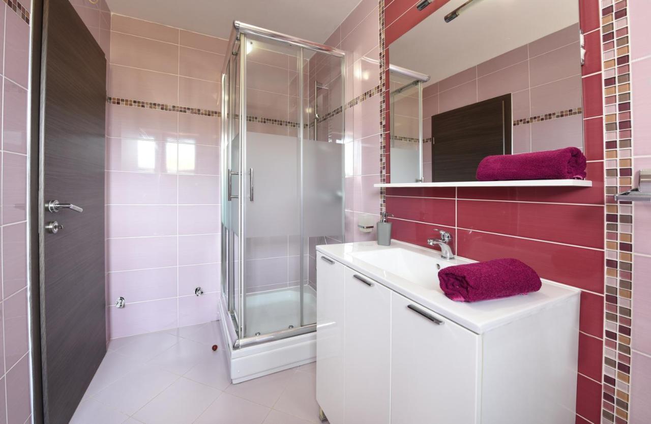 Apartments Mirasol Umag Exterior photo